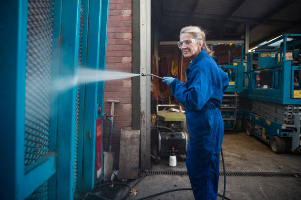 Best Machinery and Equipment Cleaning  in Romoland, CA